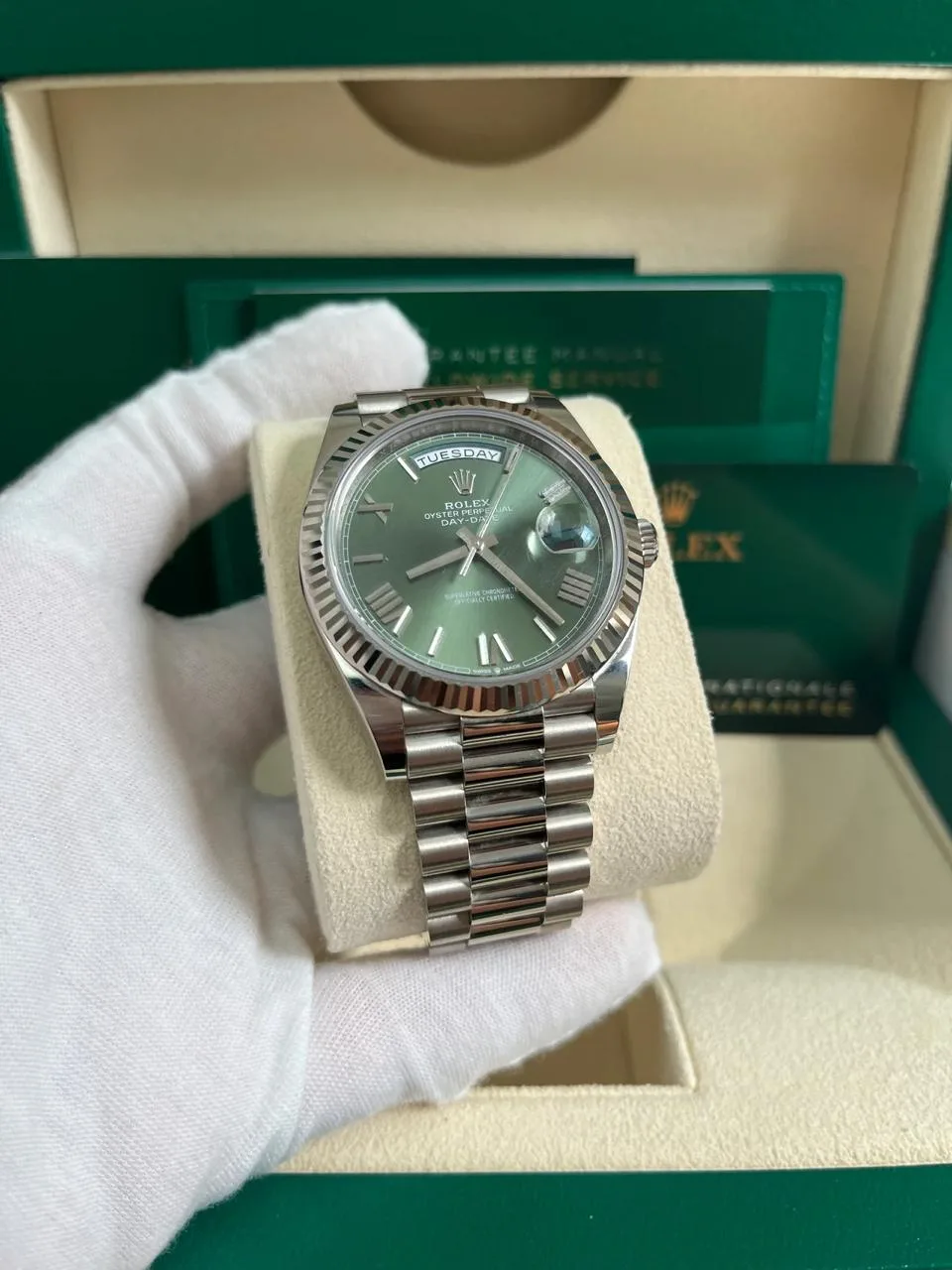 Rolex Daydate 228239 Whitegold Olive dial 40 miniatura 4