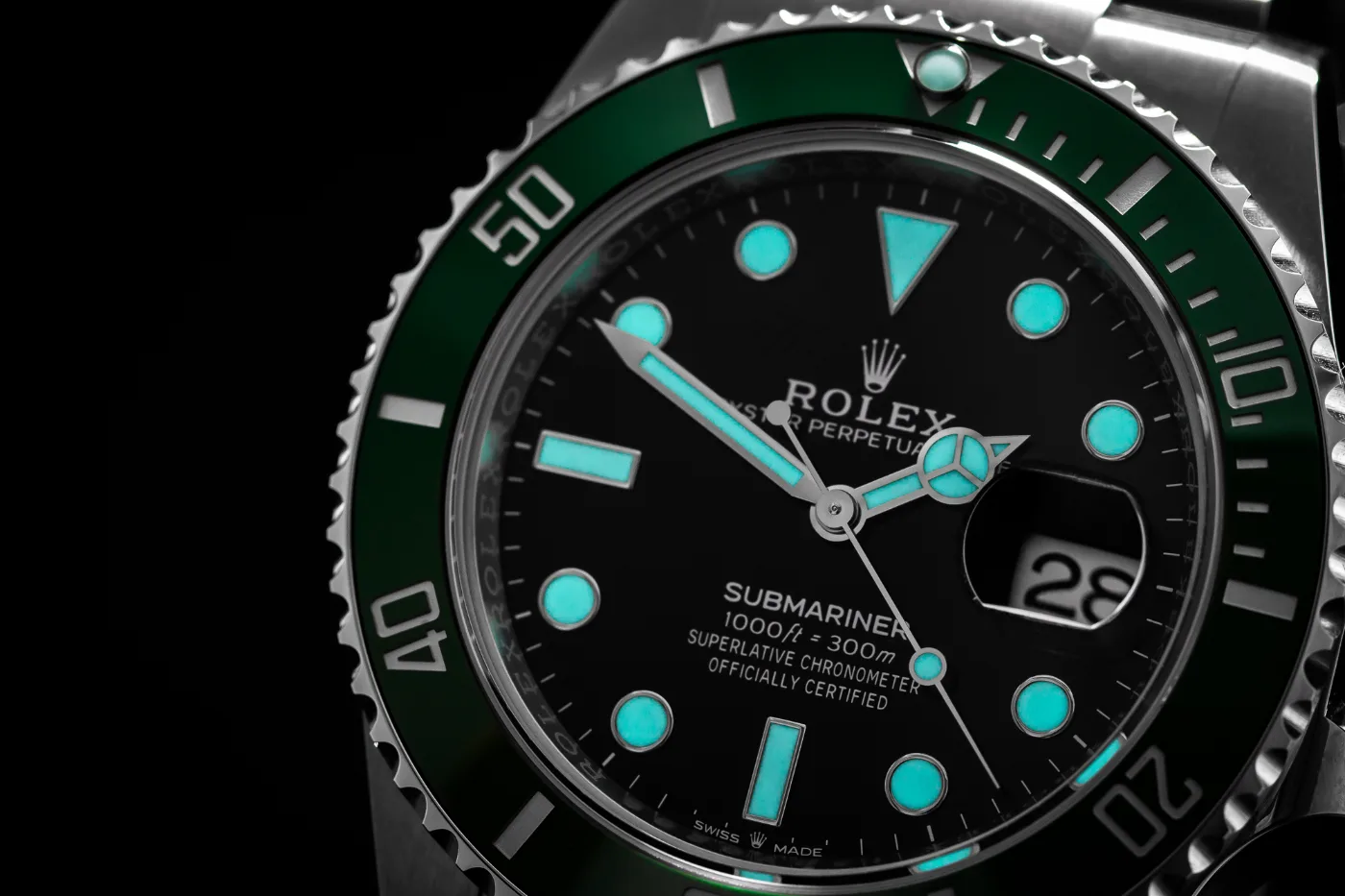 Rolex Submariner Date "Starbucks" 126610LV nocą
