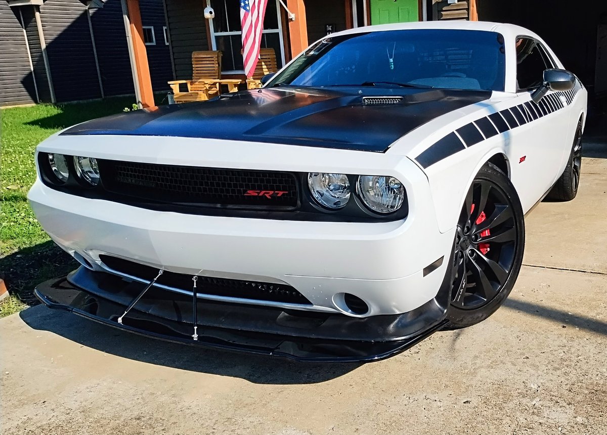 2014 Challenger Complete Looks And Performance Overhaul