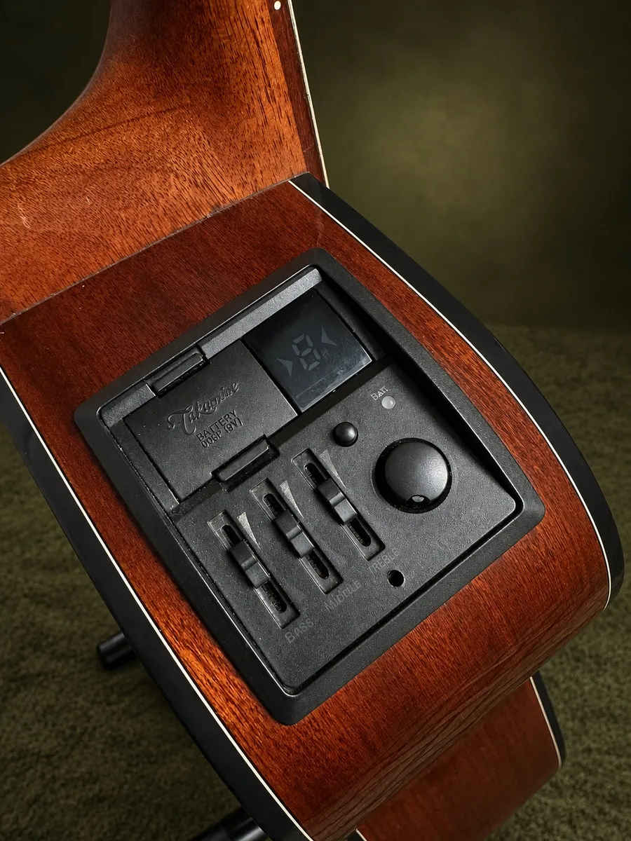 Takamine GD30ce — foto 6 de 6