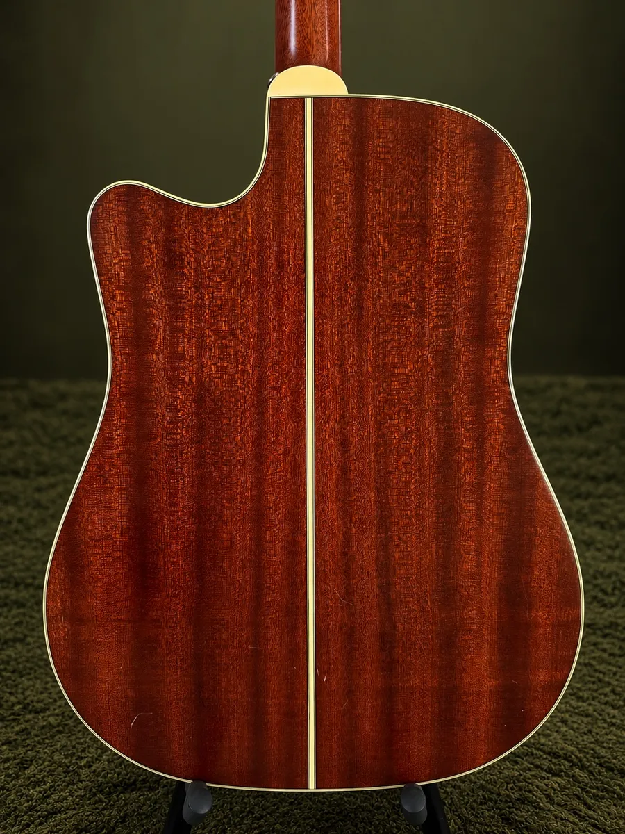 TAKAMINE P3DC — foto 4 de 7