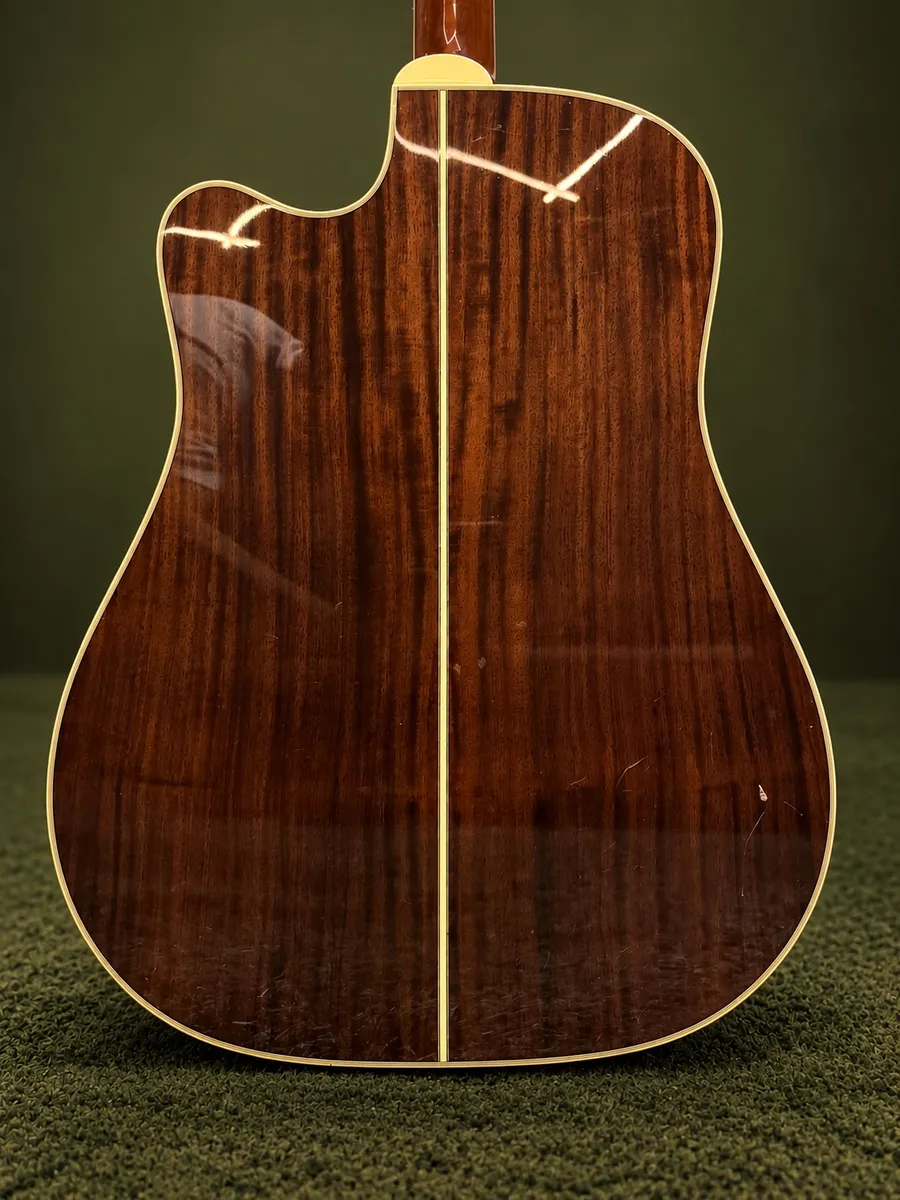 TAKAMINE PTU241C TBS — foto 5 de 6