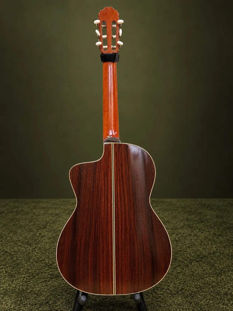 TAKAMINE EC132sc — foto 2 de 7