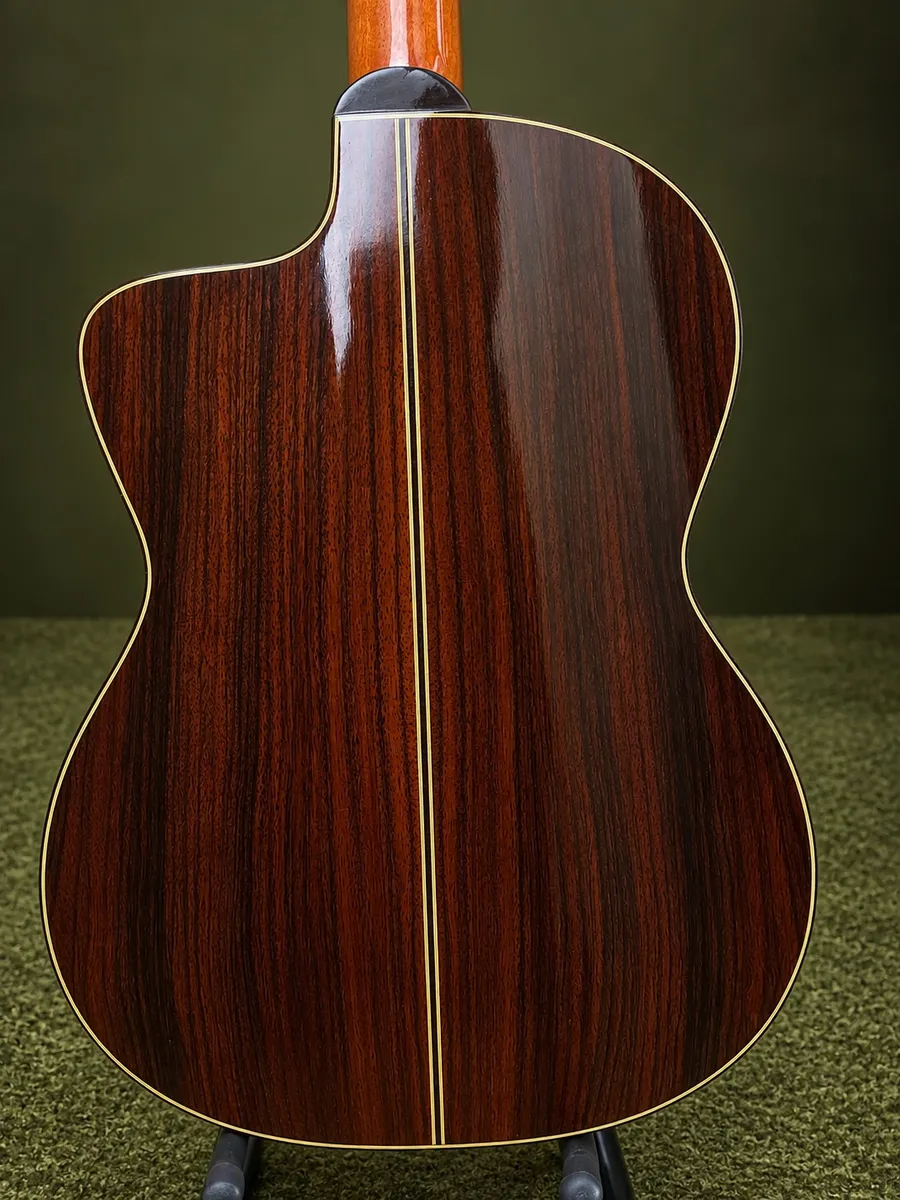 TAKAMINE EC132sc — foto 4 de 7