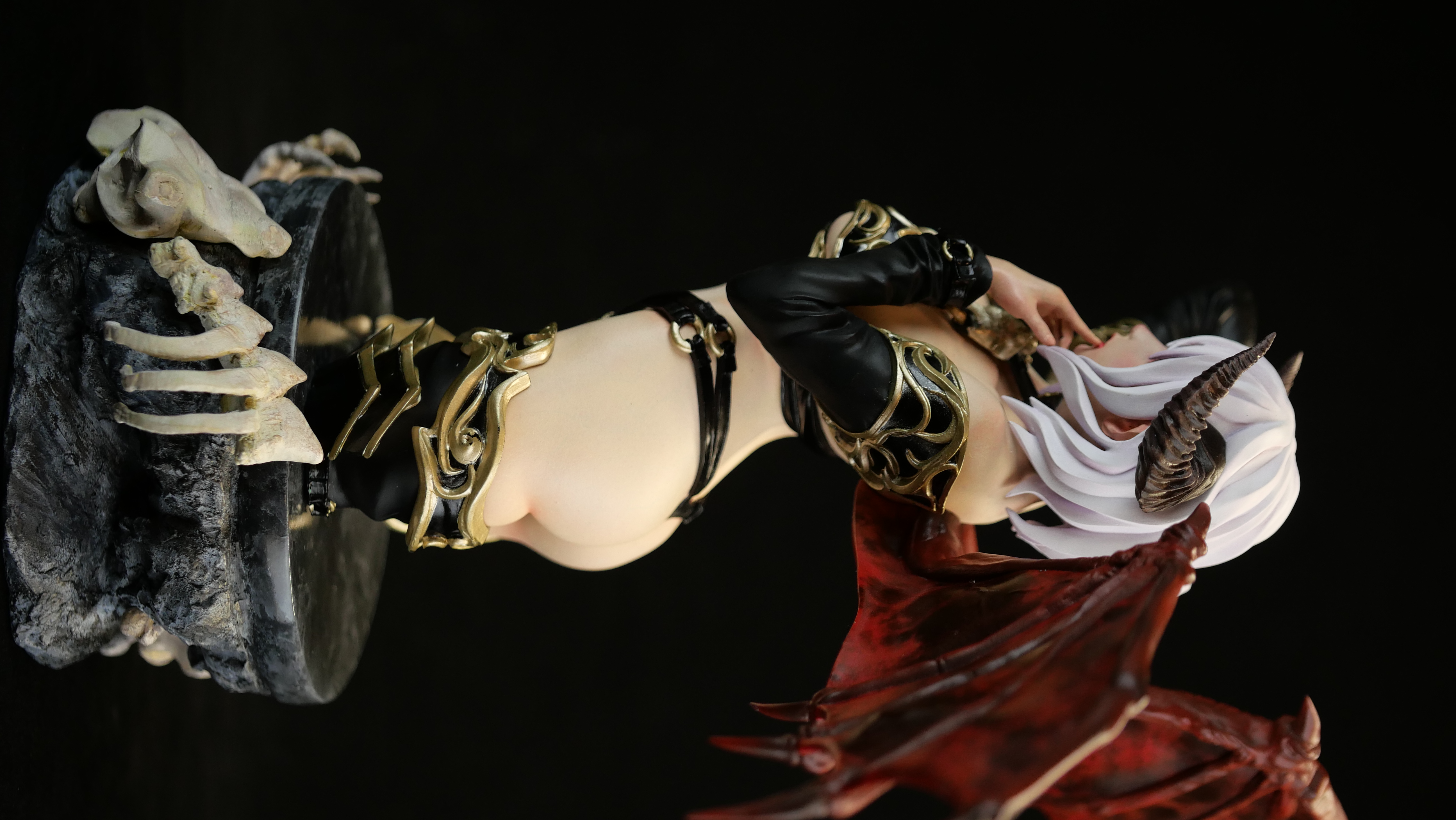 惡魔娘篠崎小姐 2