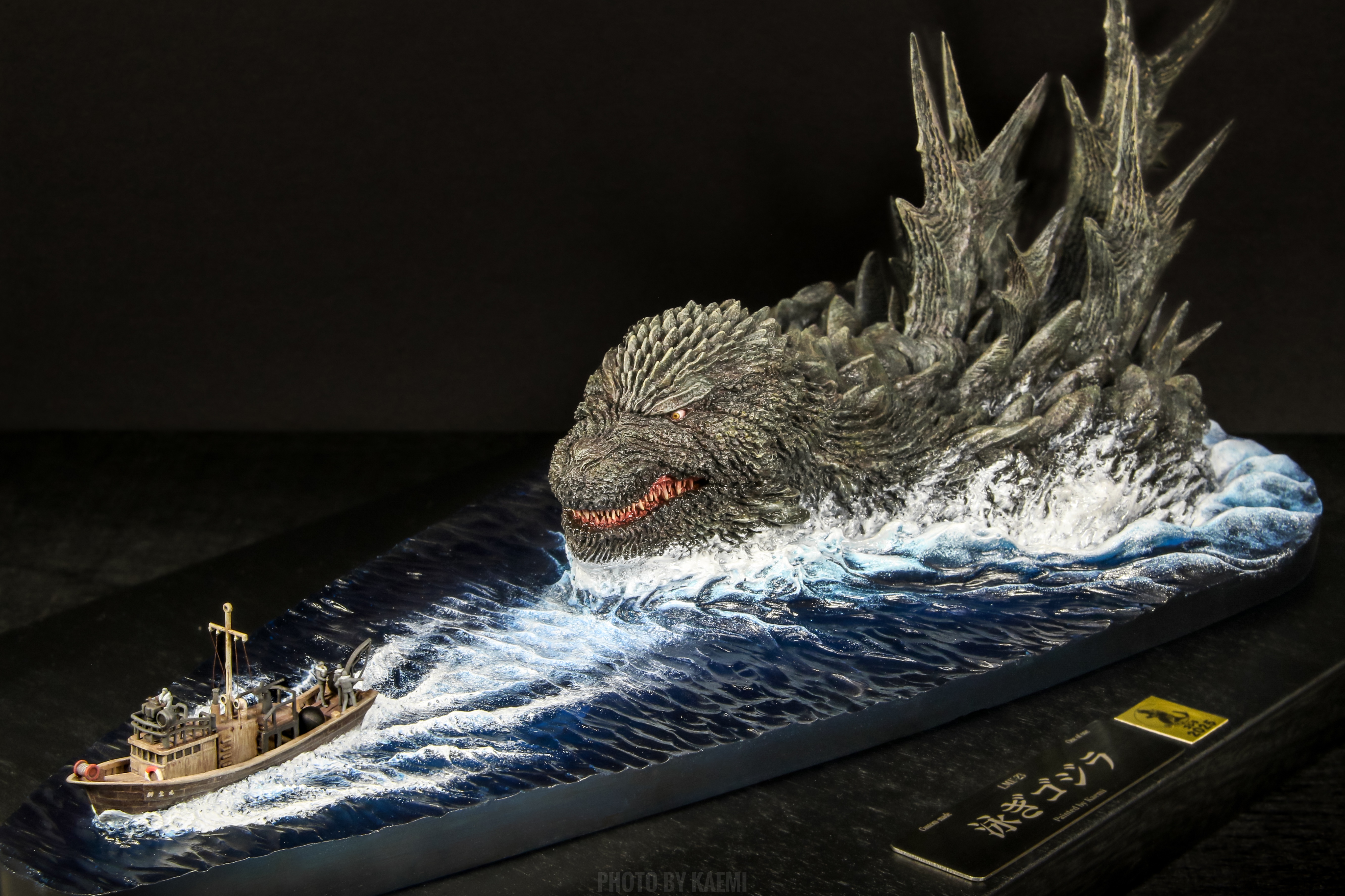 ゴジラー1.0 泳ぎゴジラ