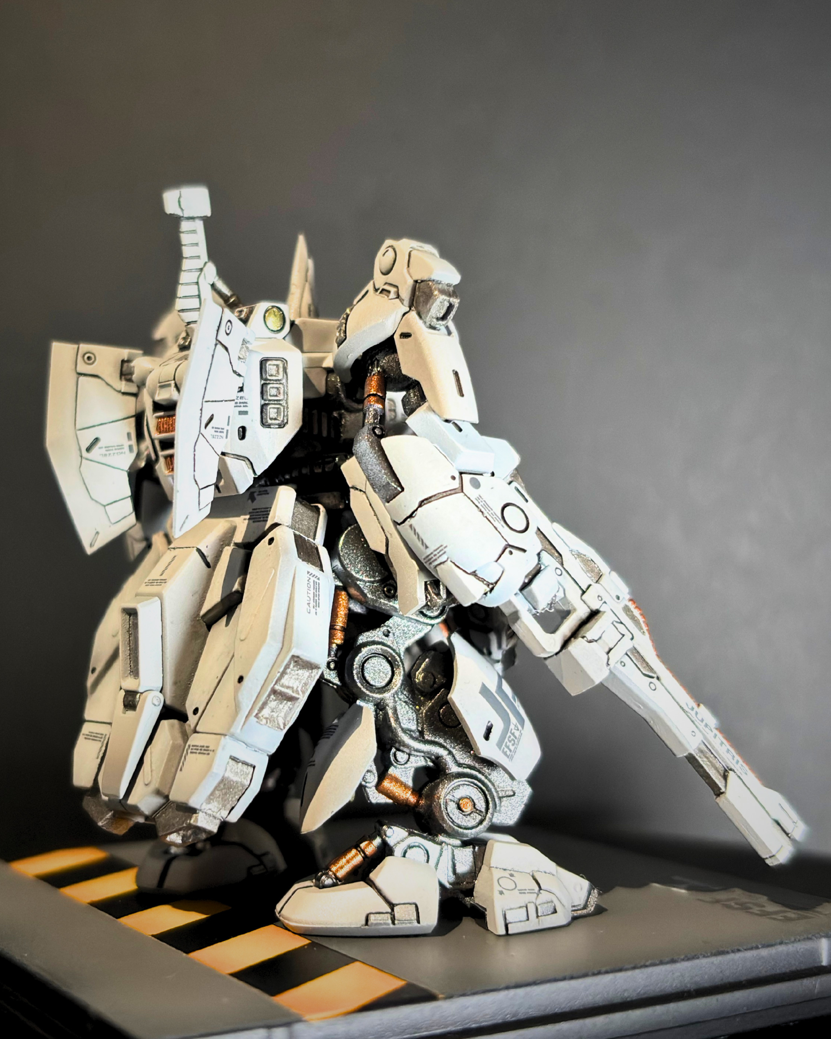 Gundam Artifact The-O 4