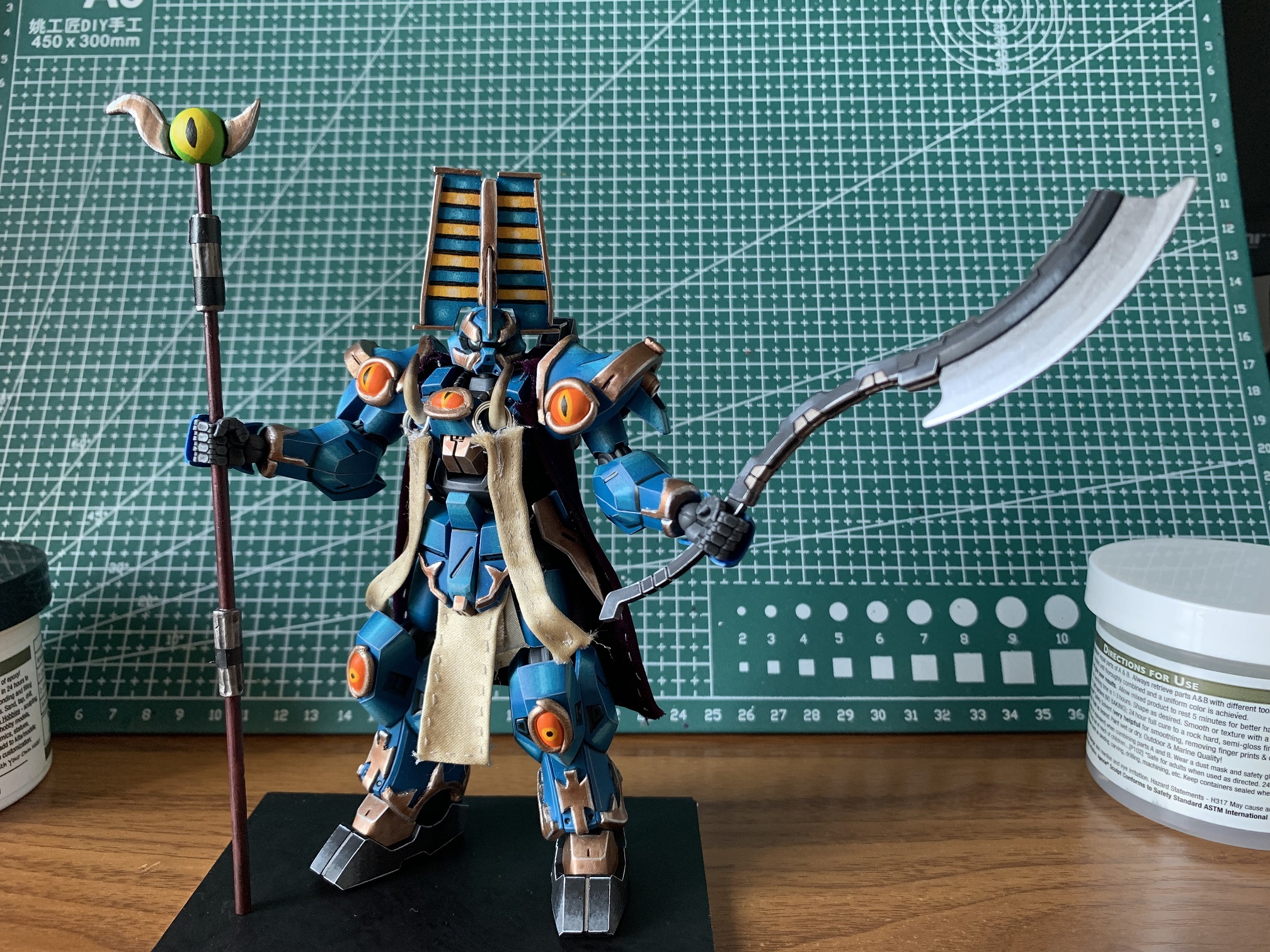 HG Space Jahannam with Thousand Sons Sorcerer of Warhammer 1