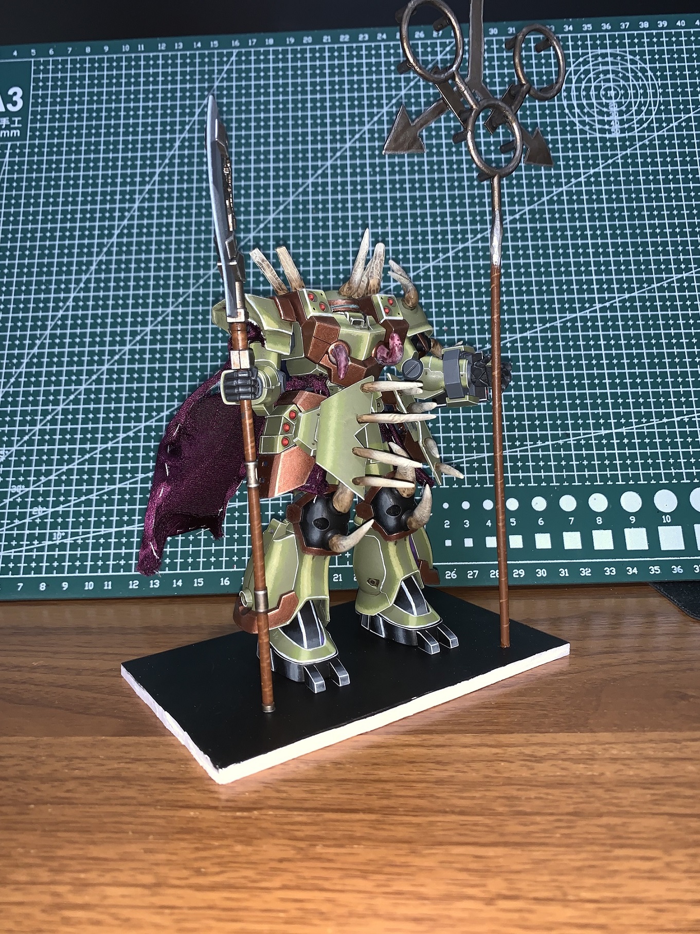 HG ZAKU F2000 with Death Guard Terminator of Warhammer40k 2