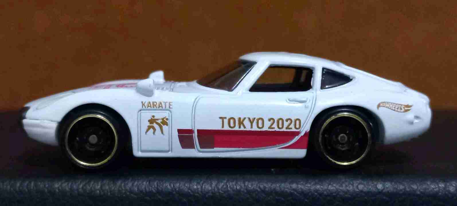 Hot Wheels Toyota 2000 GT