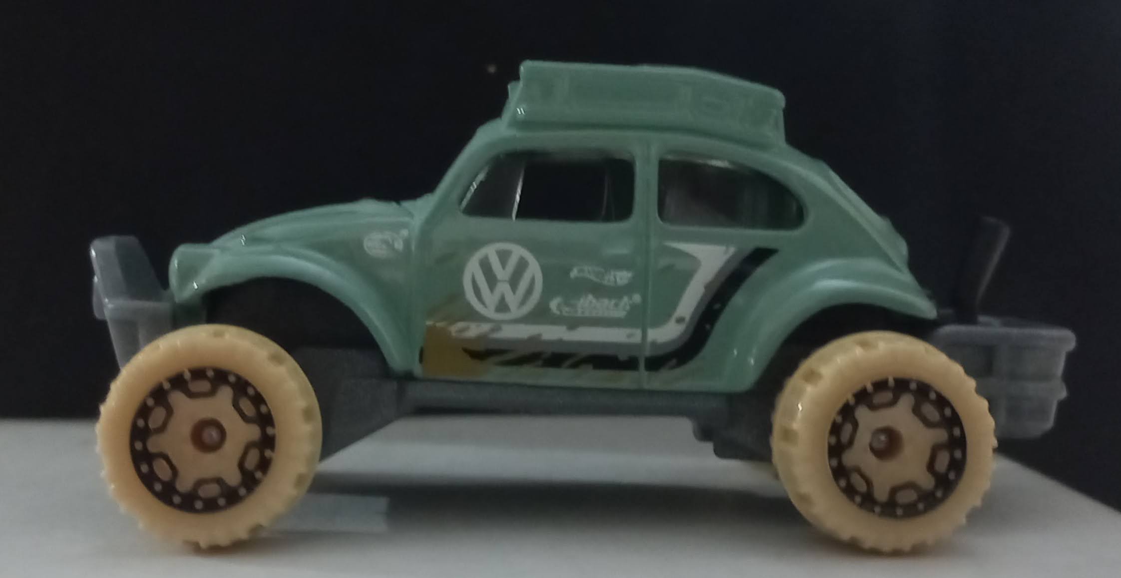 Hot Wheels Volkswagen Baja Bug