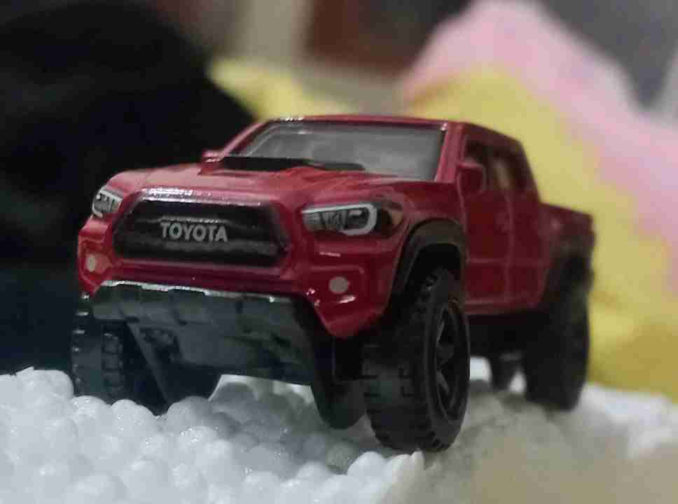Hot Wheels Toyota Tacoma