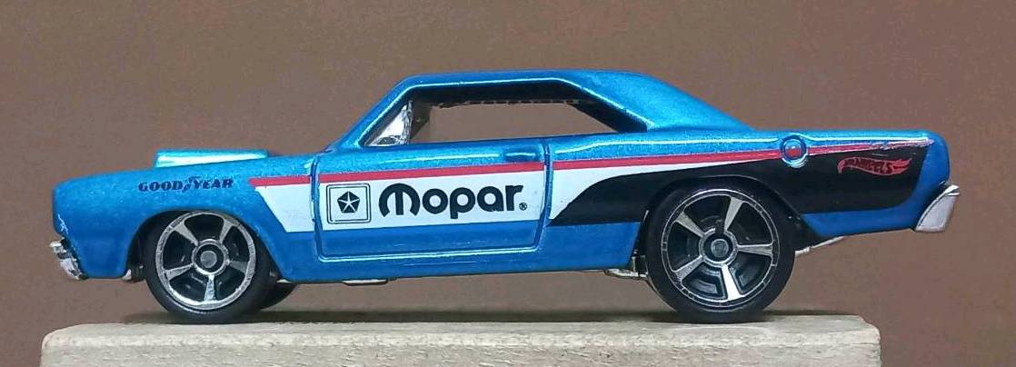 Hot Wheels Dodge Dart