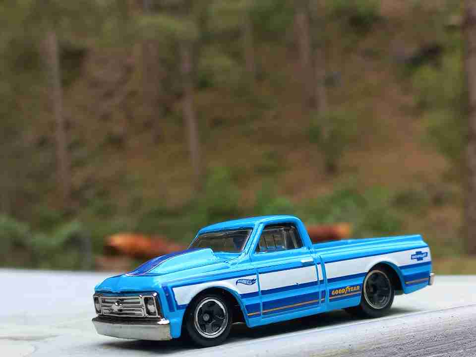 Hot Wheels Chevrolet C 10