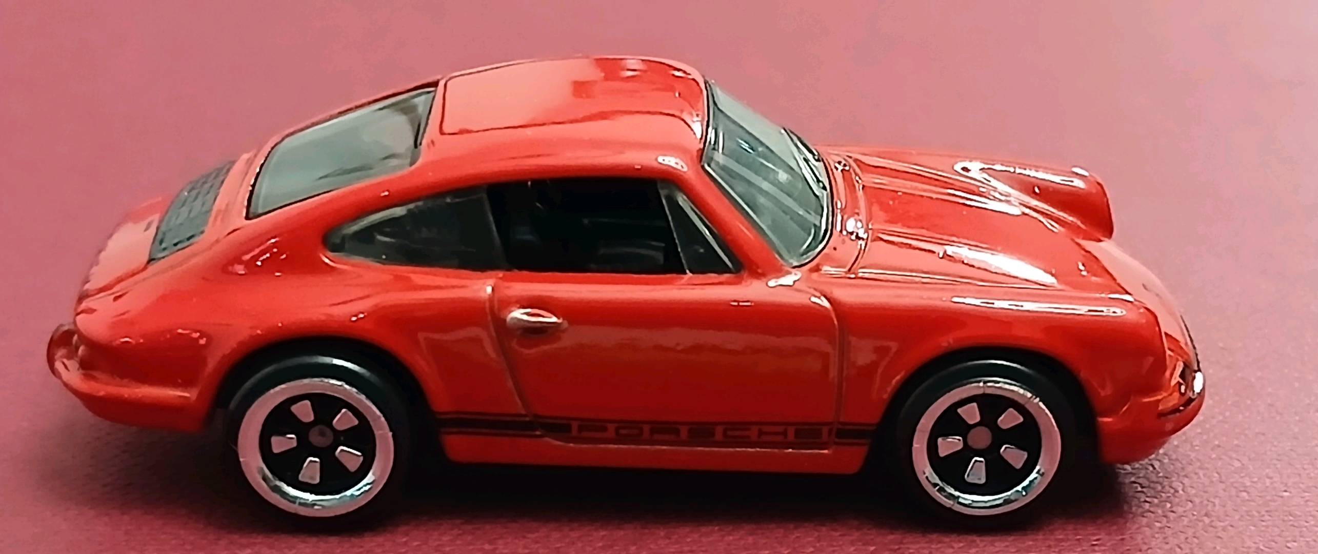 Hot Wheels Porsche 911 R