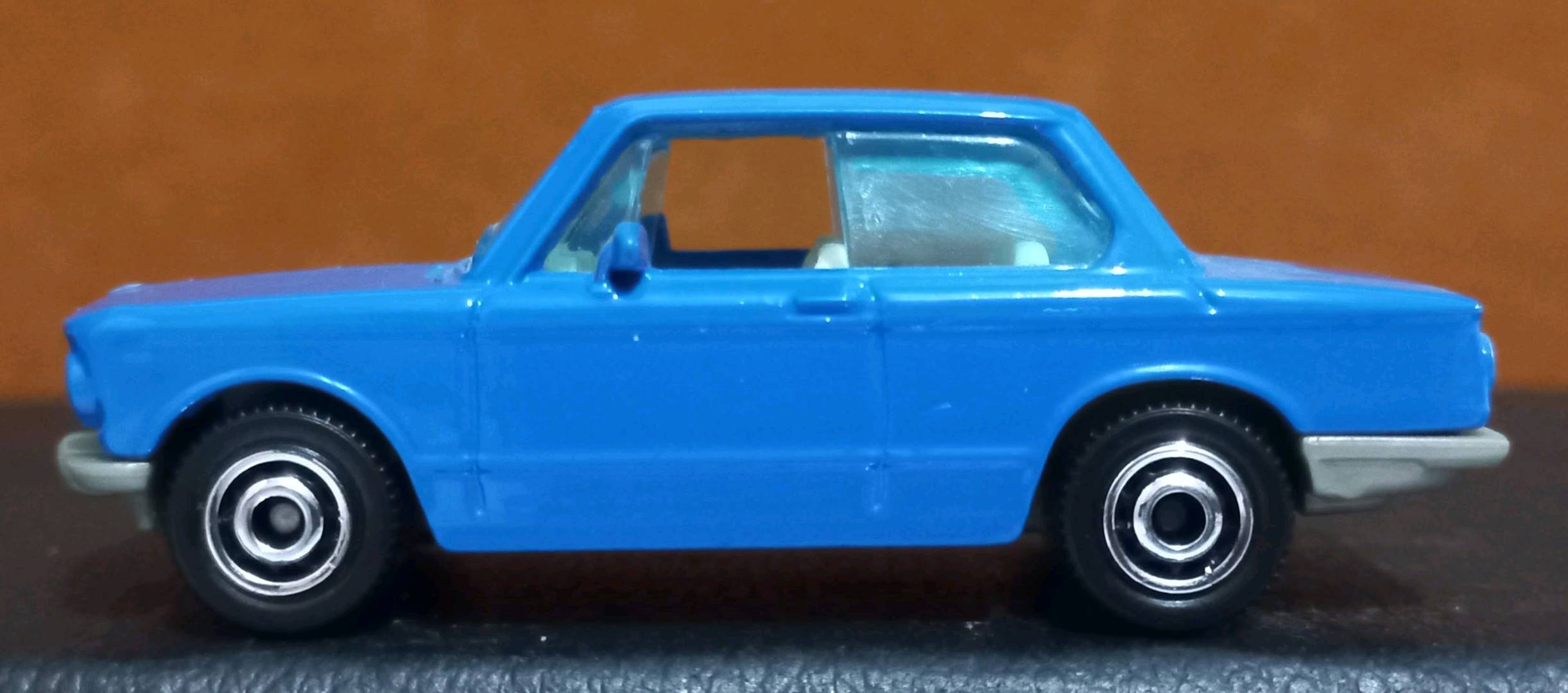 Matchbox BMW 2002