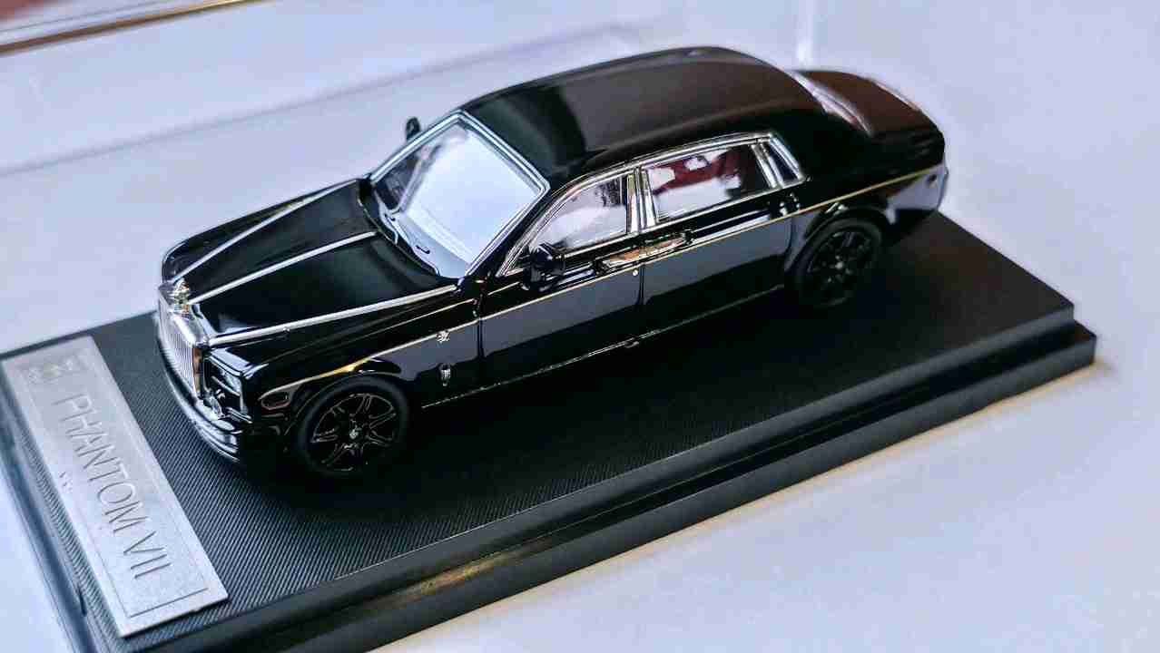 Street Warrior Rolls-Royce Phantom VII