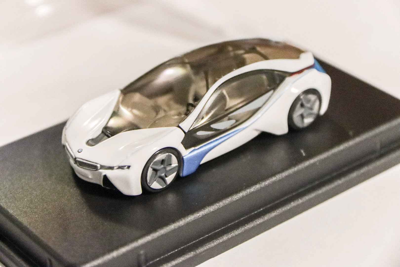 Unknown BMW Vision Efficient Dynamics