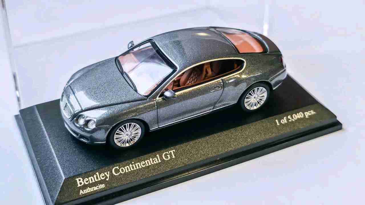 Minichamps Bentley Continental GT