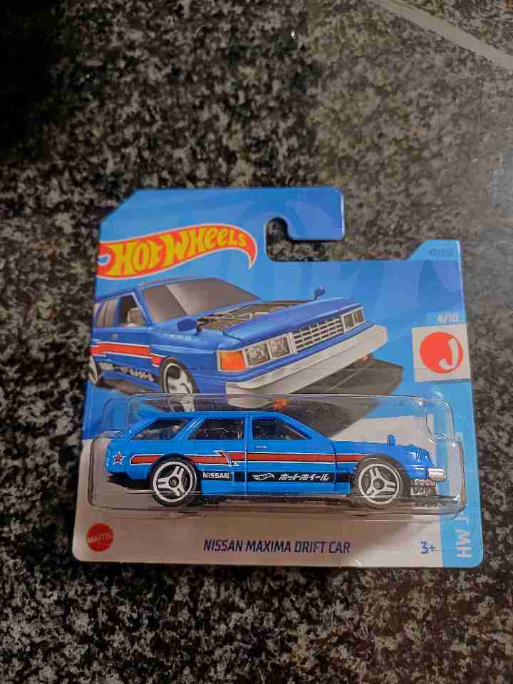 Hot Wheels Nissan Maxima Drift Car