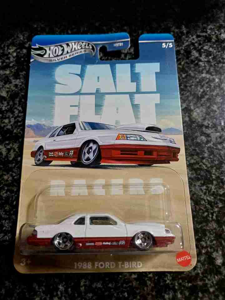 Hot Wheels Ford Thunderbird
