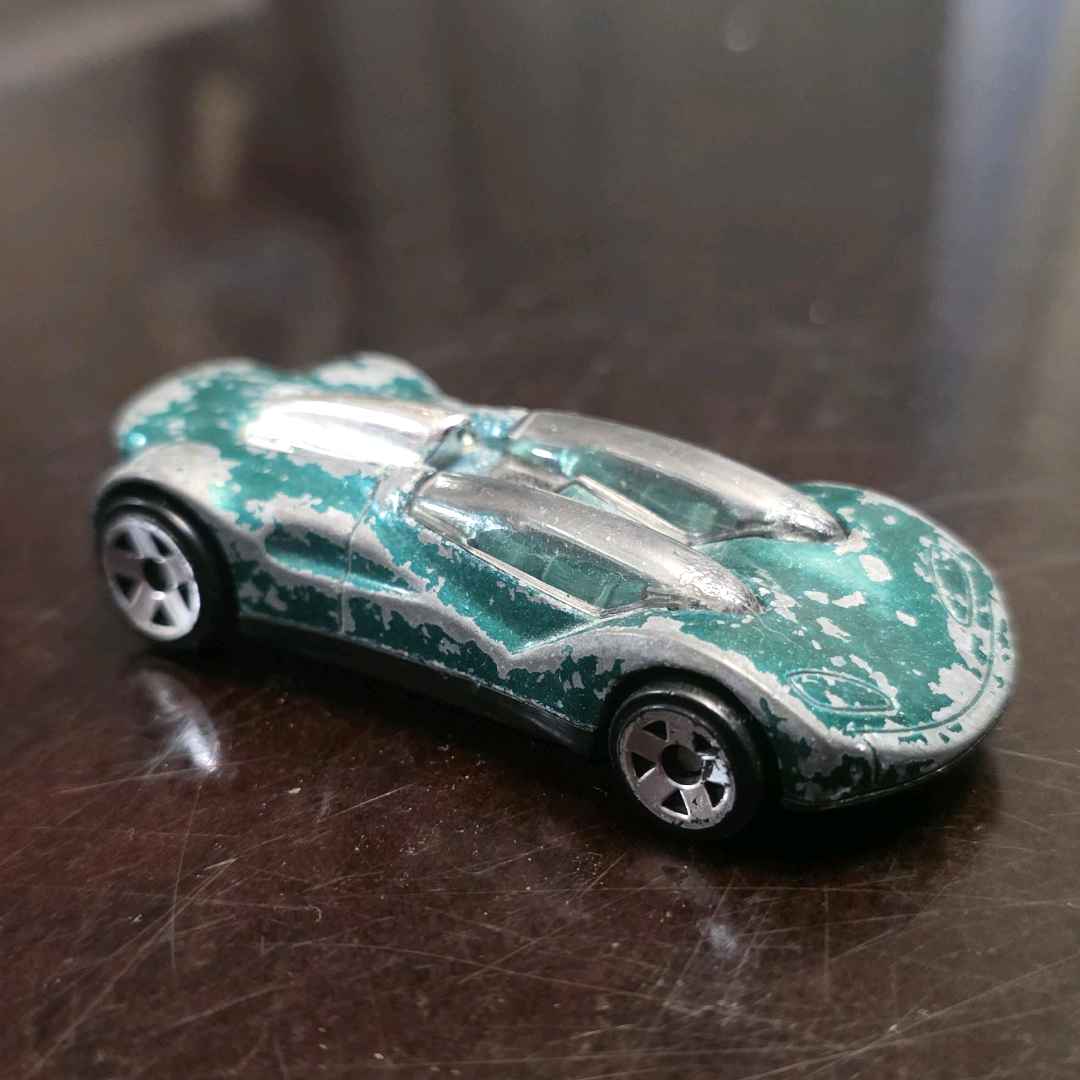 Hot Wheels Double Cross