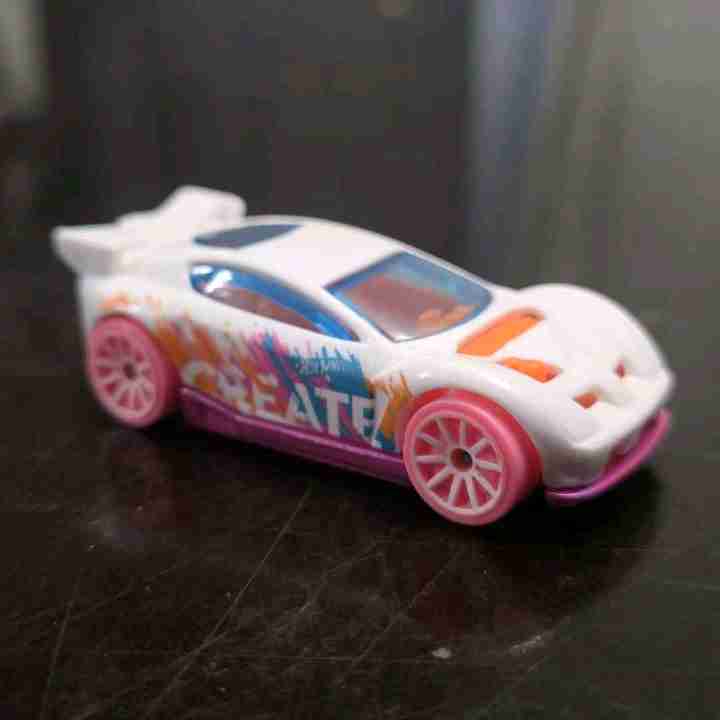 Hot Wheels Synkro
