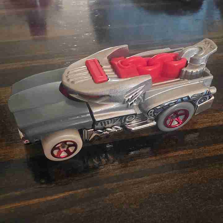 Hot Wheels Hotweiler