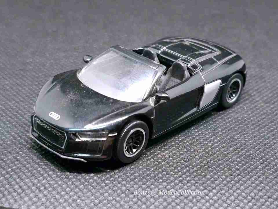 Motormax Audi R8 Spyder Type 4S