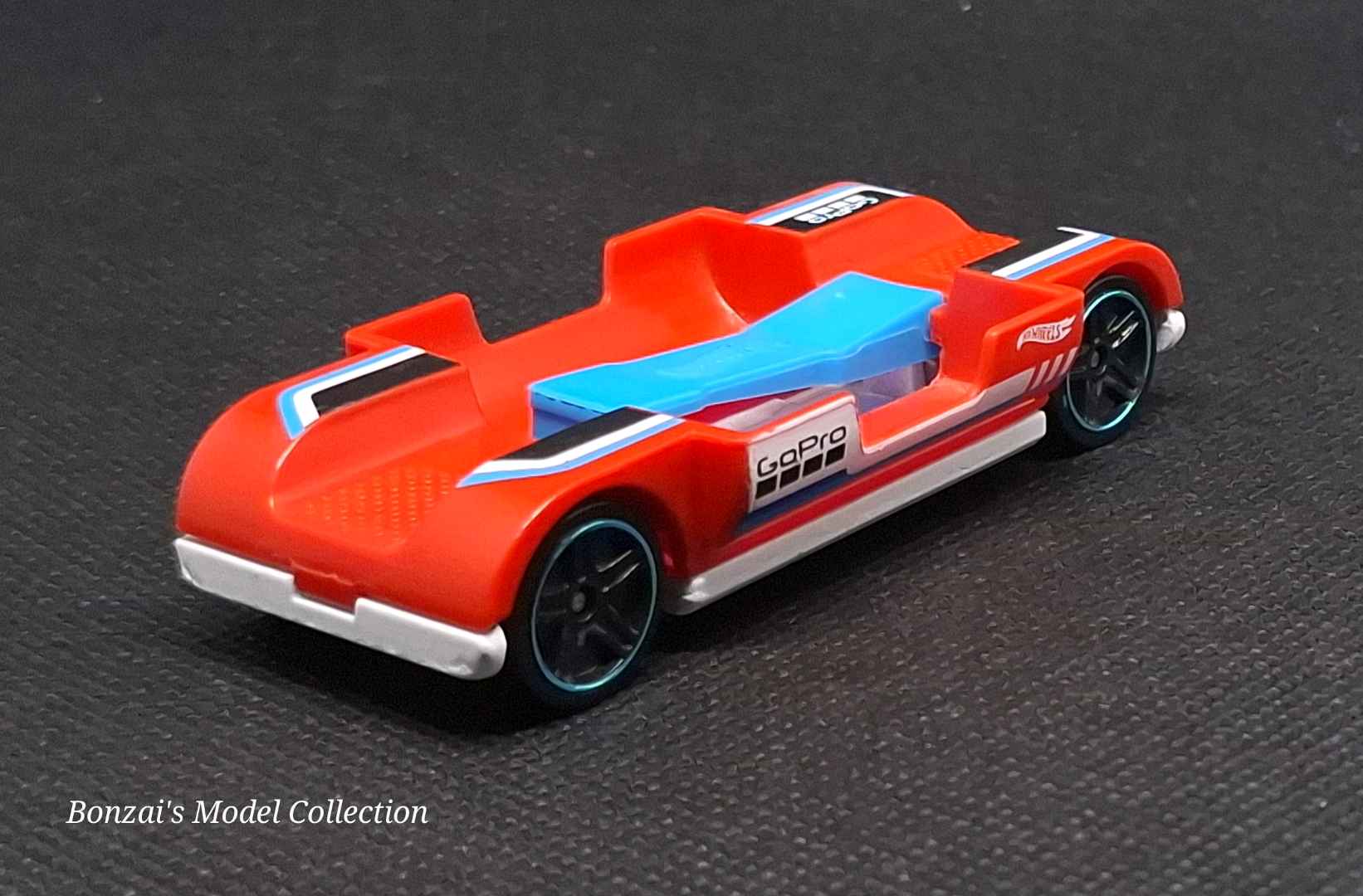 Hot Wheels Concept Zoom In