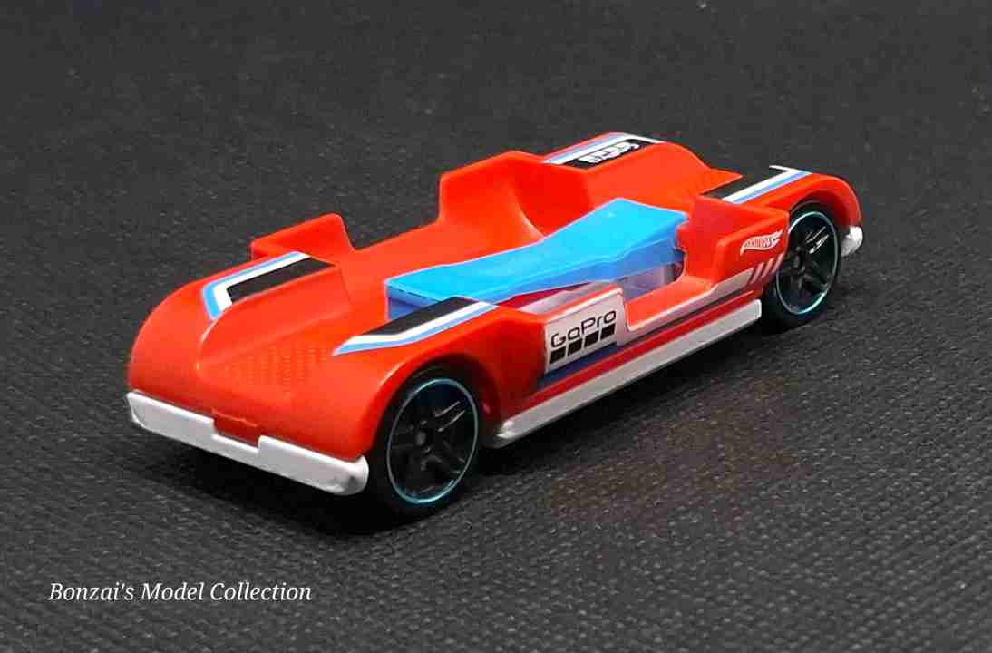 Hot Wheels Concept Zoom In