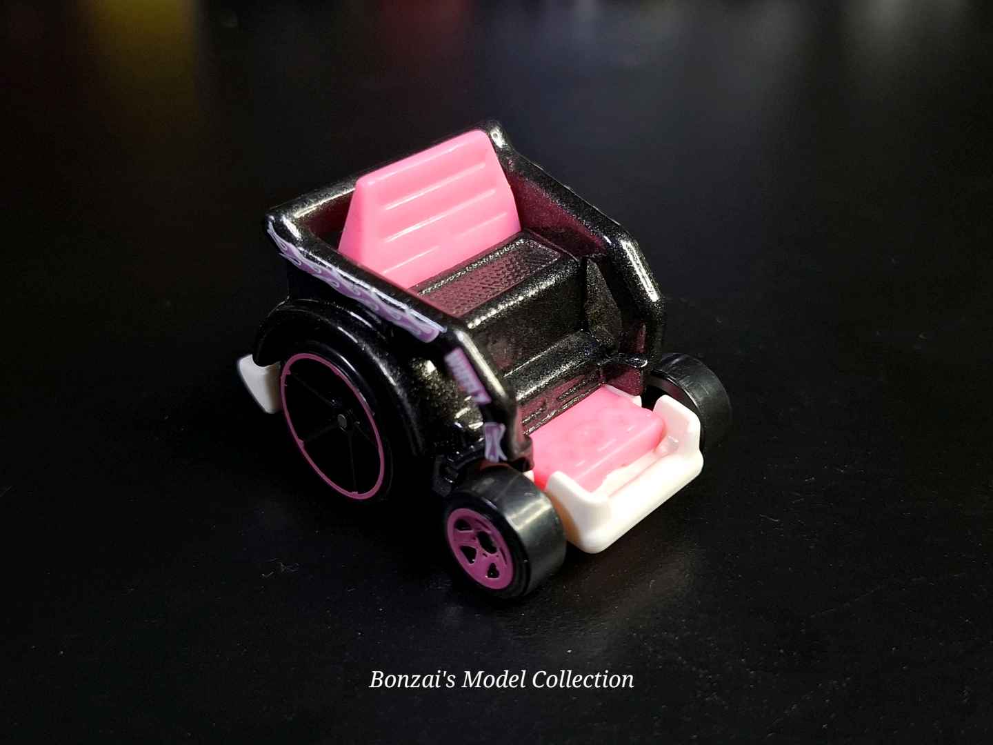 Hot Wheels Concept Wheelie Chair