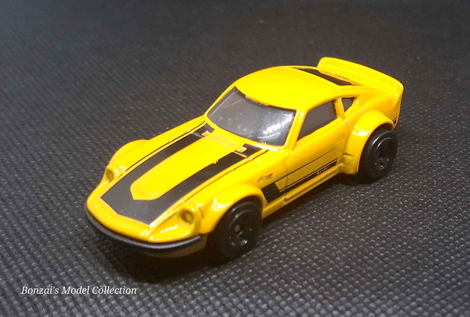 Hot Wheels Nissan Fairlady Z / 240Z