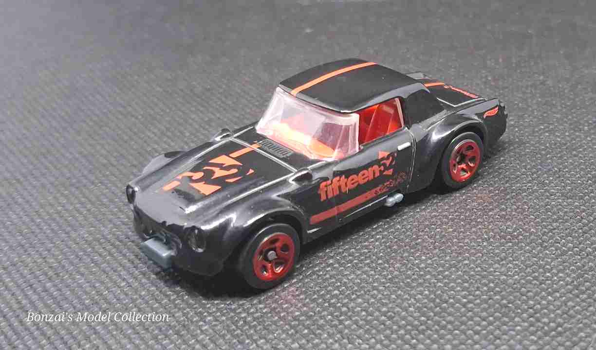Hot Wheels Datsun Fairlady 2000/2000 Roadster