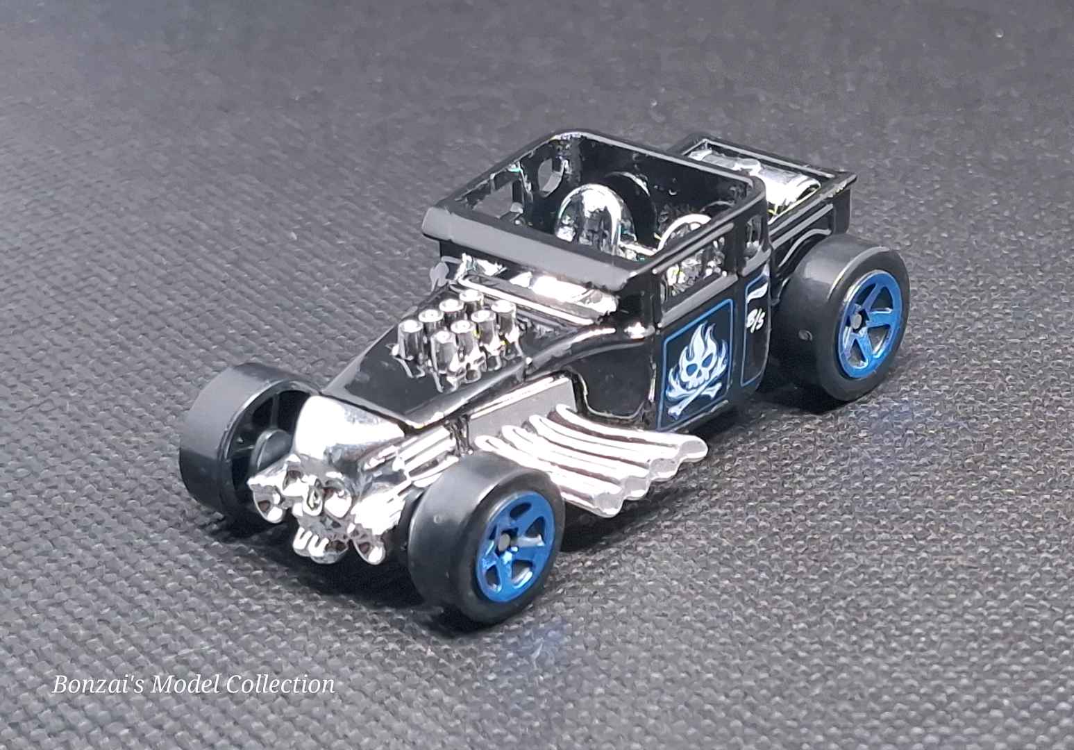 Hot Wheels Concept Bone Shaker
