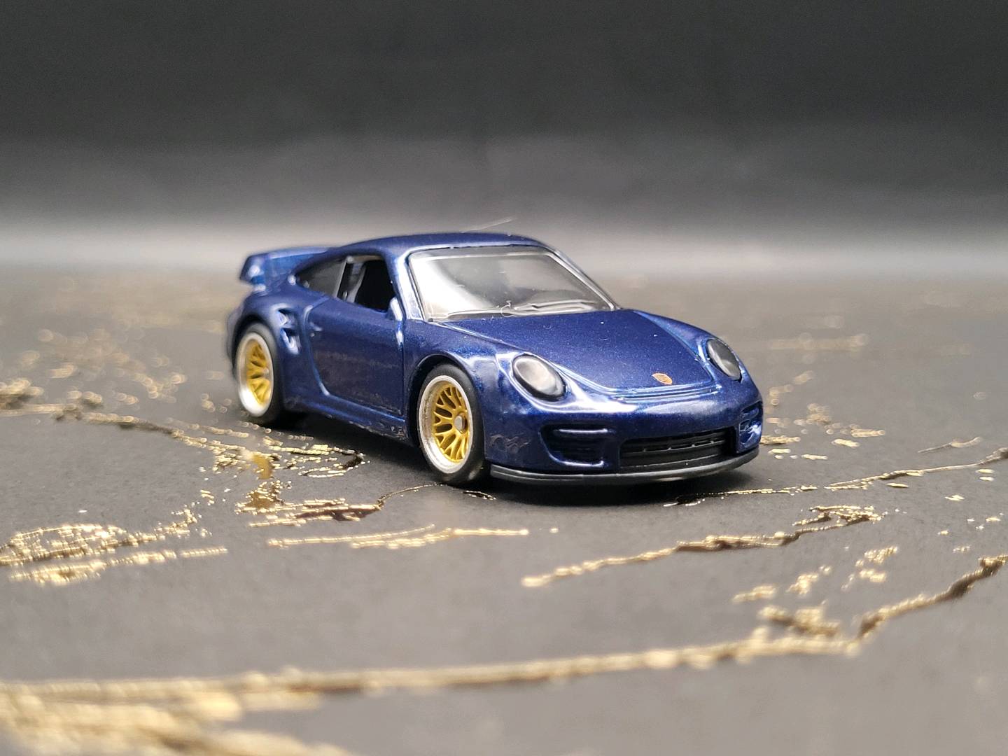 Hot Wheels Porsche 911 GT2