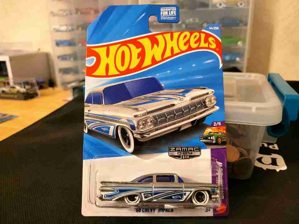 Hot Wheels Chevrolet Impala