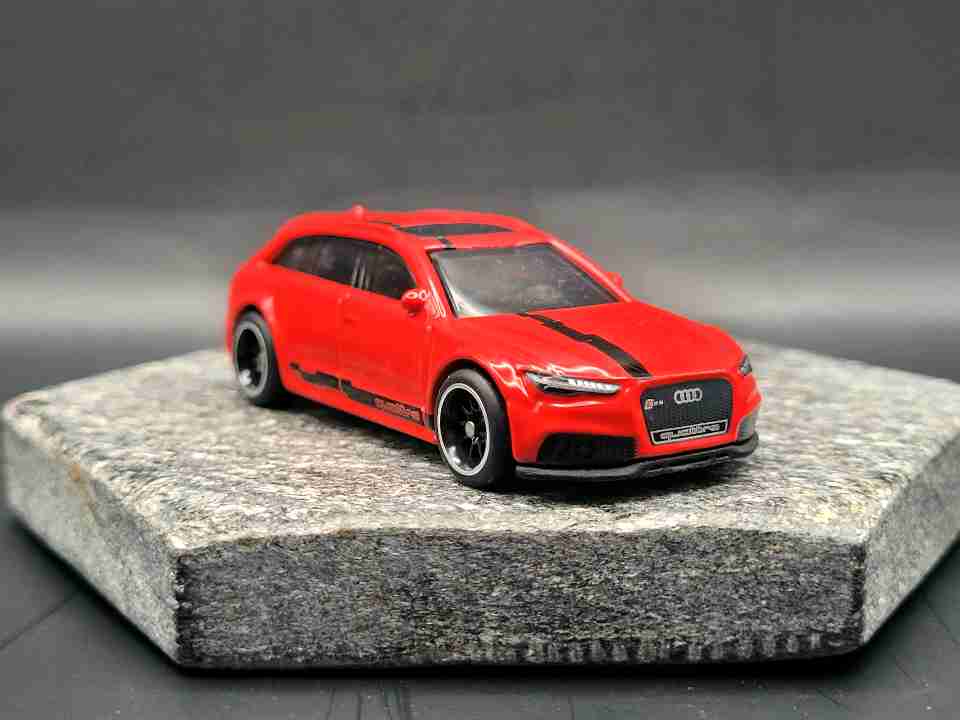 Hot Wheels Audi RS 6 Avant