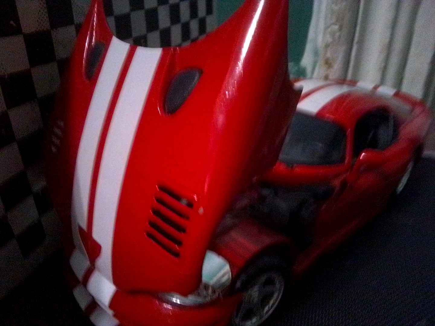 Maisto Viper Gets Coupe