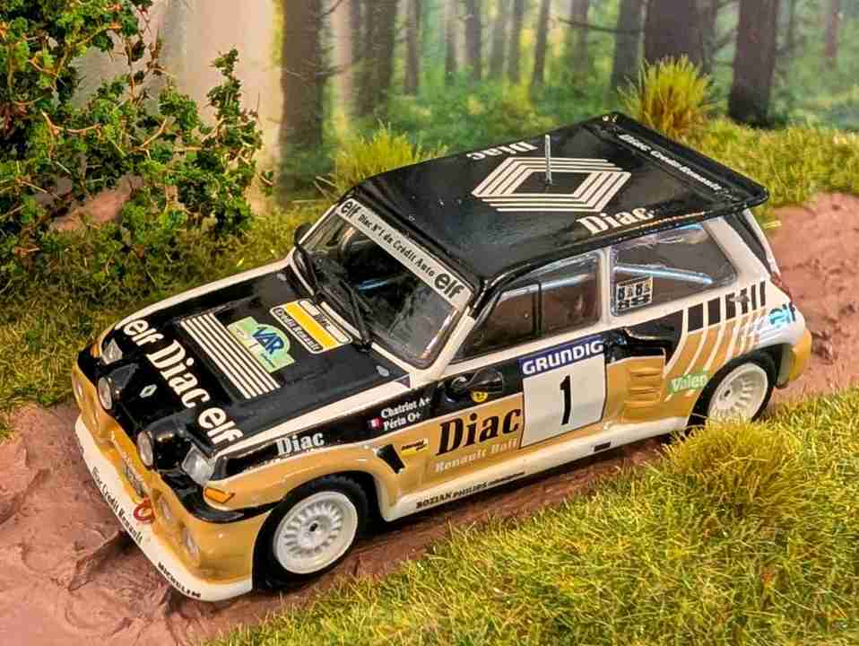 Tarmac Works Model Cars Renault 5 Maxi Turbo