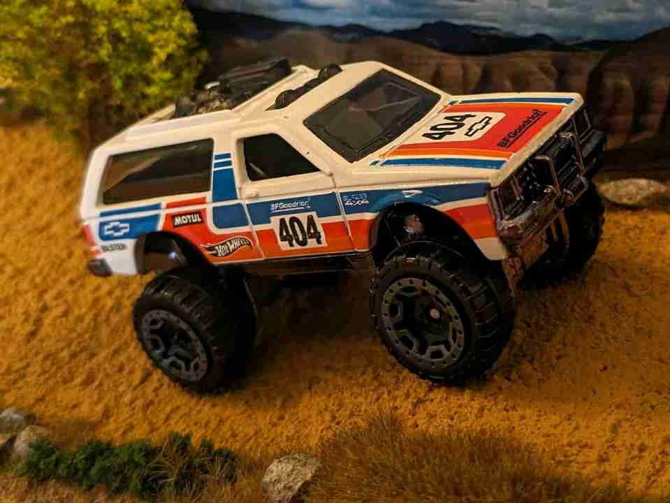 Hot Wheels Chevy Blazer 4x4
