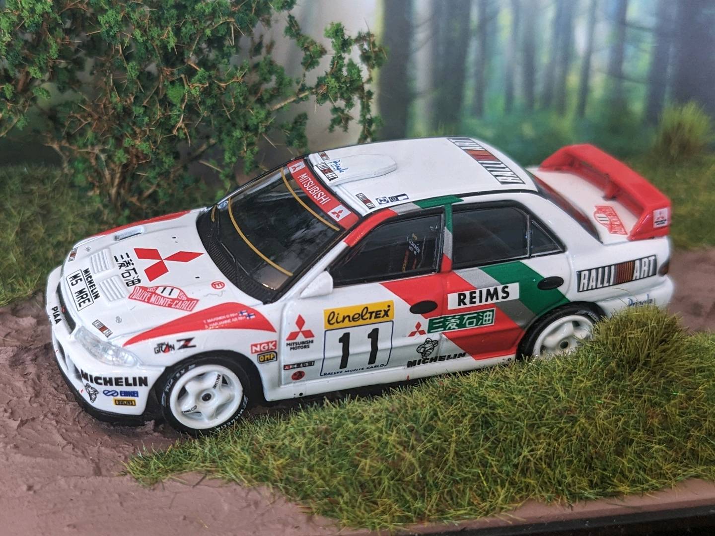 Tarmac Works Model Cars Mitsubishi Lancer Evo II
