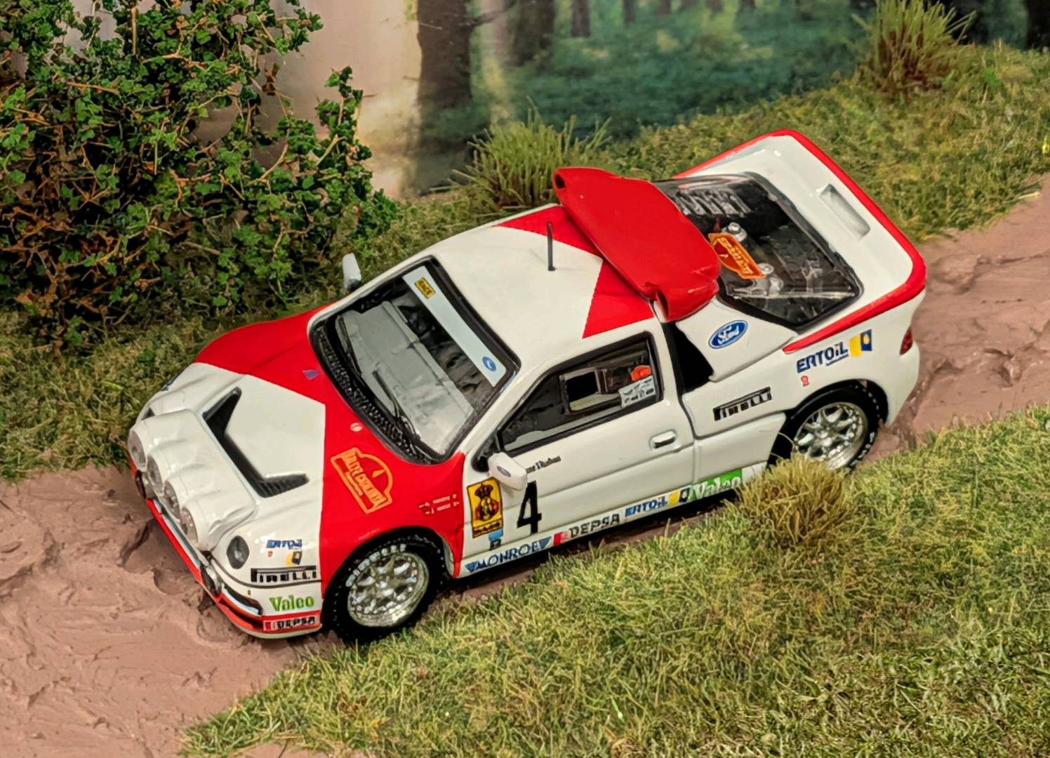 Tarmac Works Model Cars Ford RS200