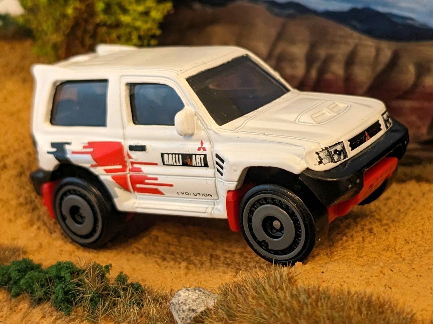 Hot Wheels Mitsubishi Pajero Evolution