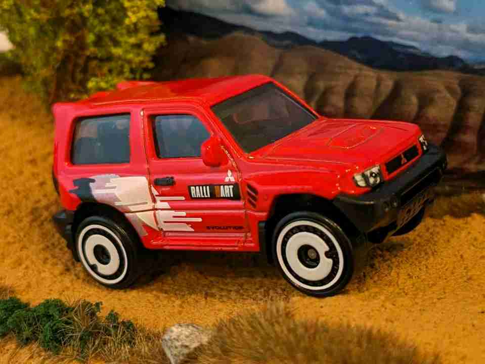Hot Wheels Mitsubishi Pajeeo Evolution
