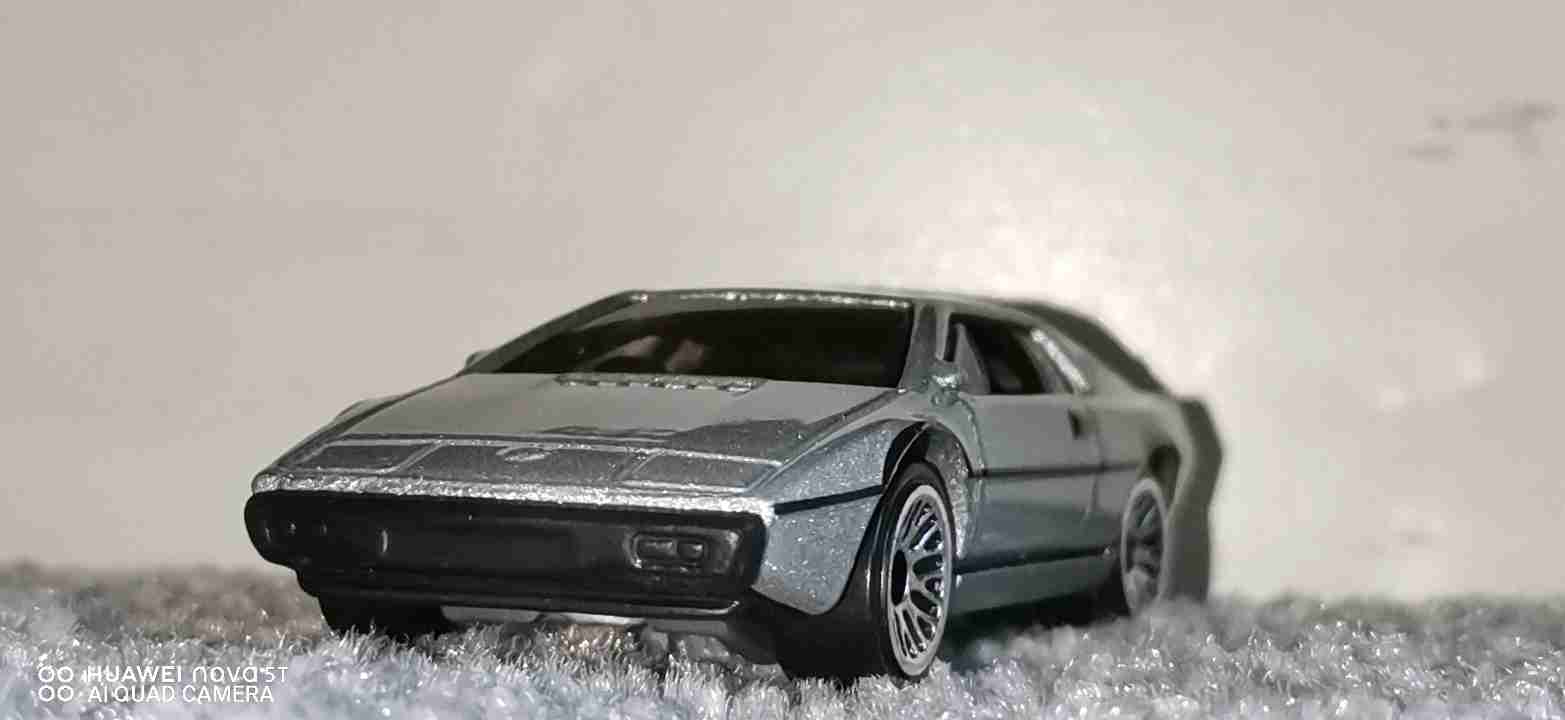 Hot Wheels Lotus Esprit
