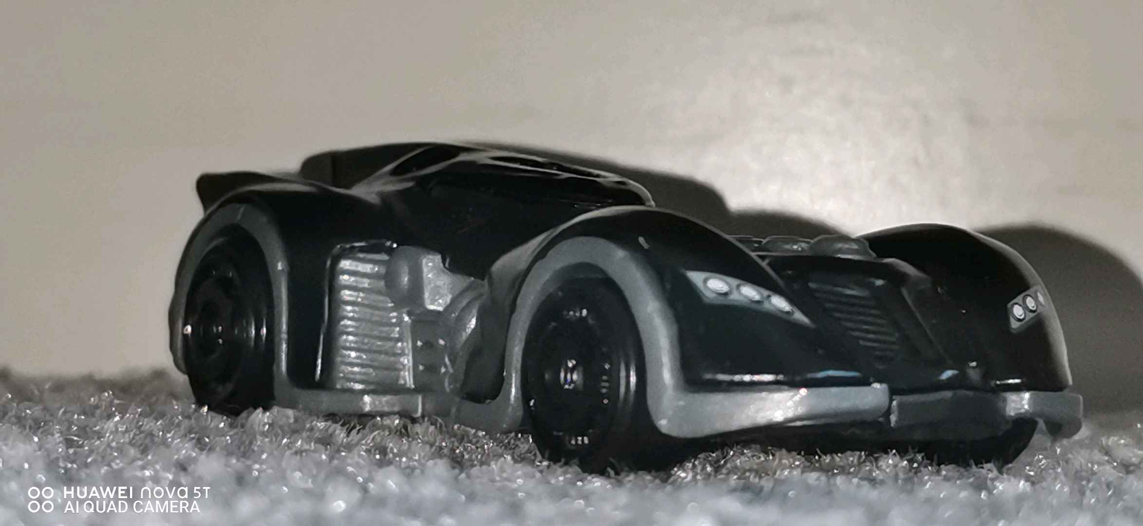 Hot Wheels Batman Arkam Asylum Batmobile