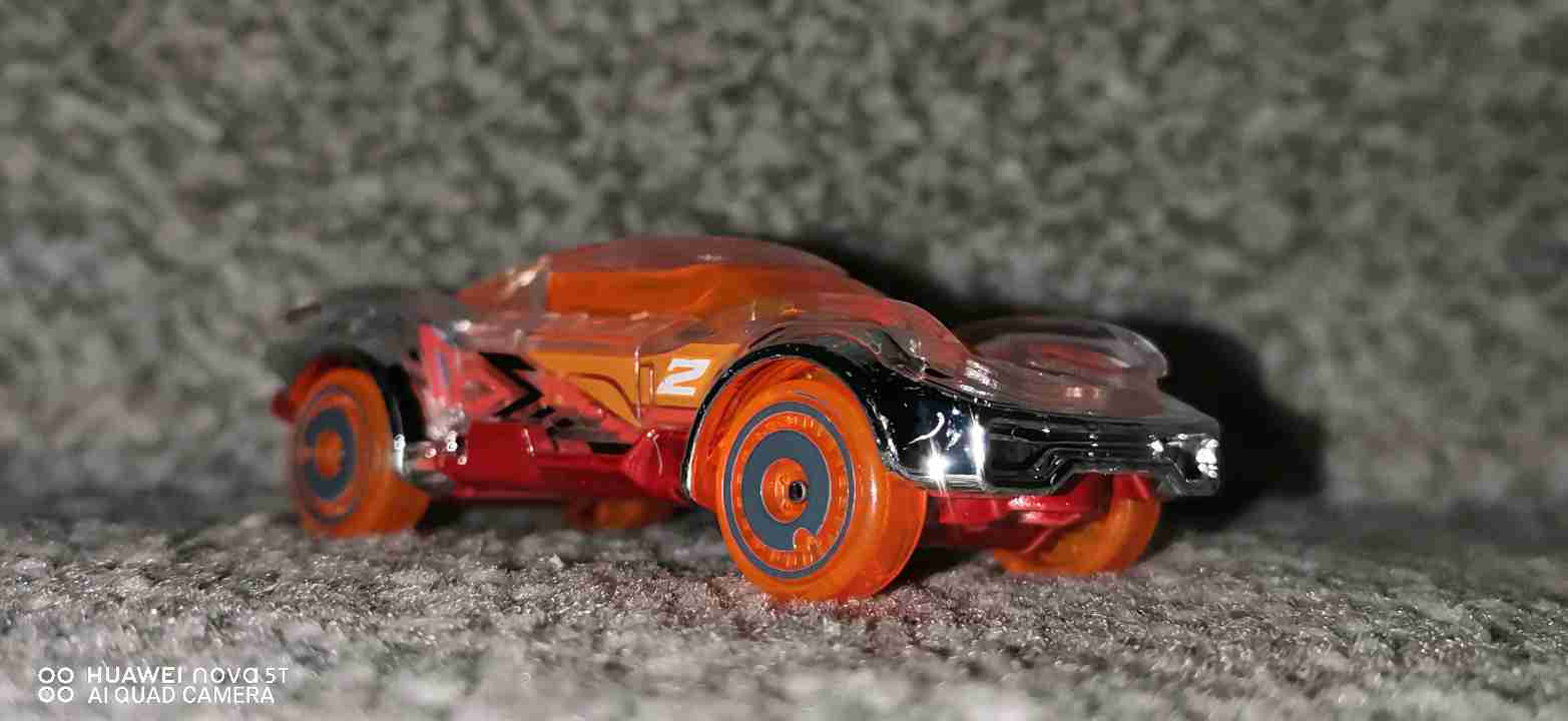 Hot Wheels Hot Wheels Cosmic Coupe™