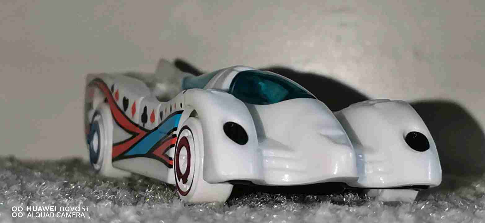 Hot Wheels Joker/Harley Quinn Power Pistons