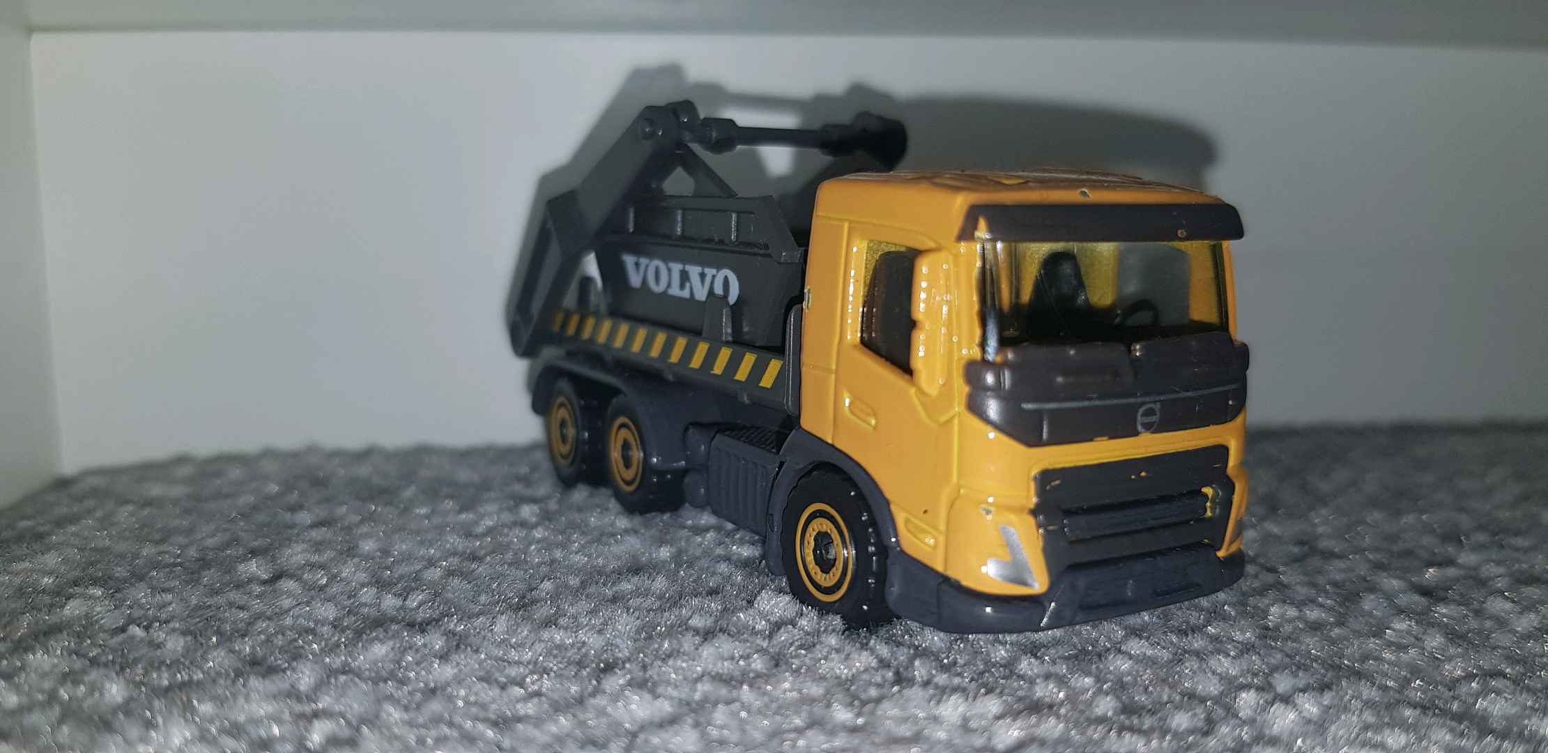 Hot Wheels Volvo